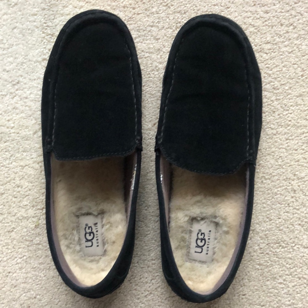 UGG Men’s Alder Faux Shearling Lined Suede Slipper